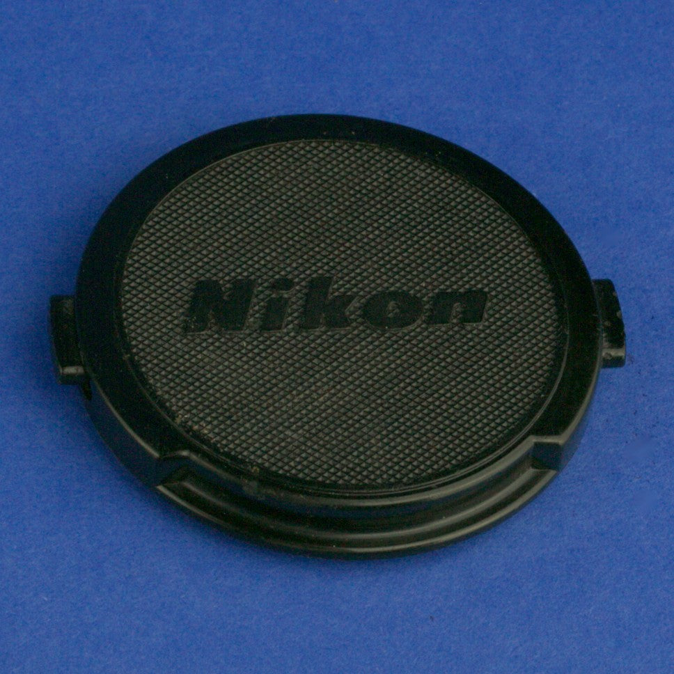 Nikon Nikkor 85mm F2 Ai Lens Beautiful Condition