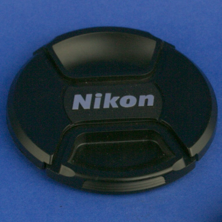 Nikon AF-S Nikkor 24-70mm 2.8 Lens US Model Mint Condition