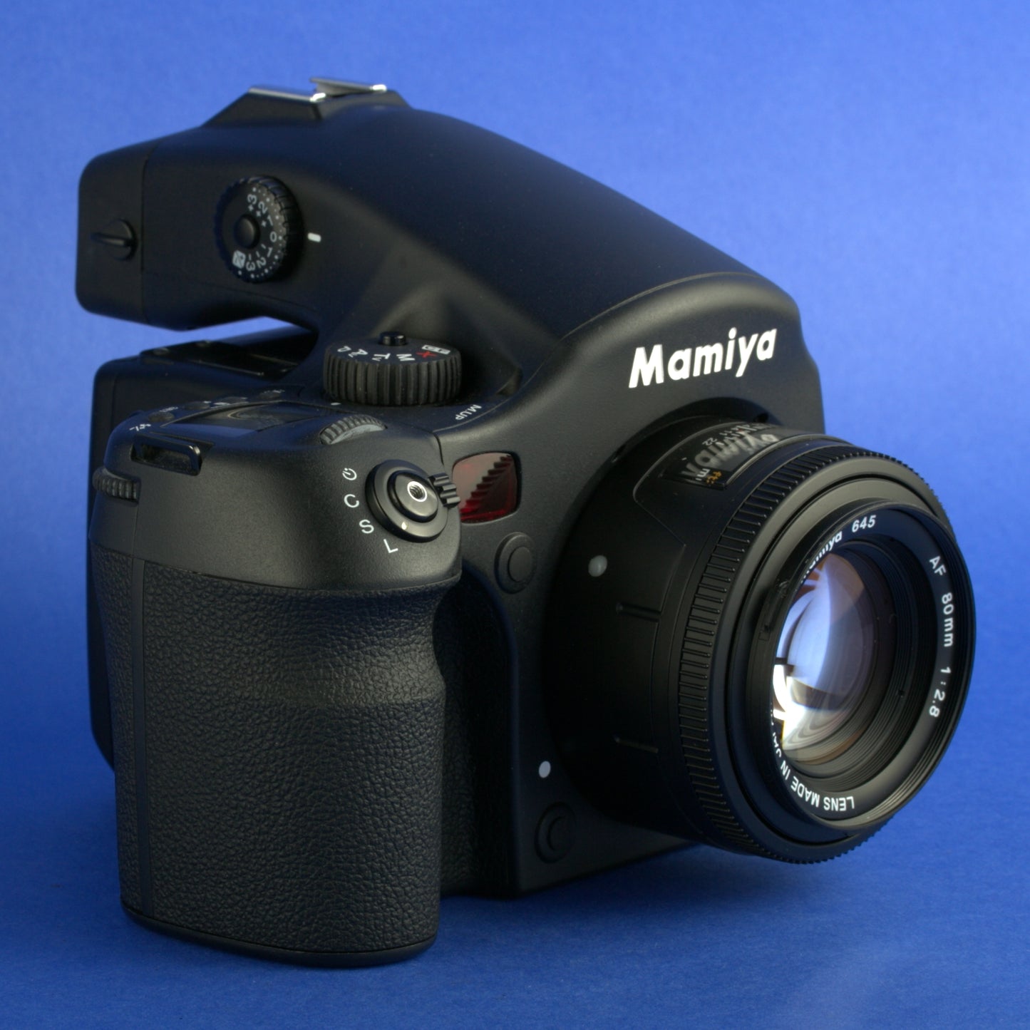 Mamiya 645 AFD II Medium Format Camera Kit Film Tested Near Mint Condition