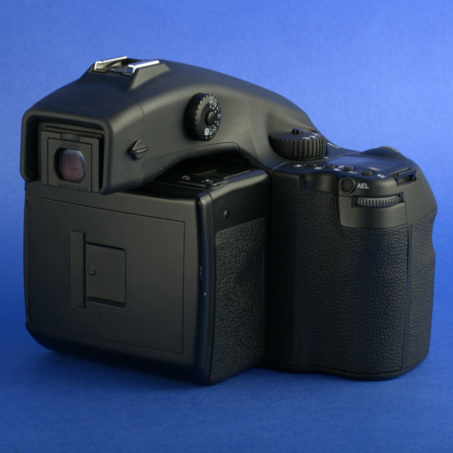 Mamiya 645 AFD II Medium Format Camera Kit with 80mm 2.8 Sekor D Lens