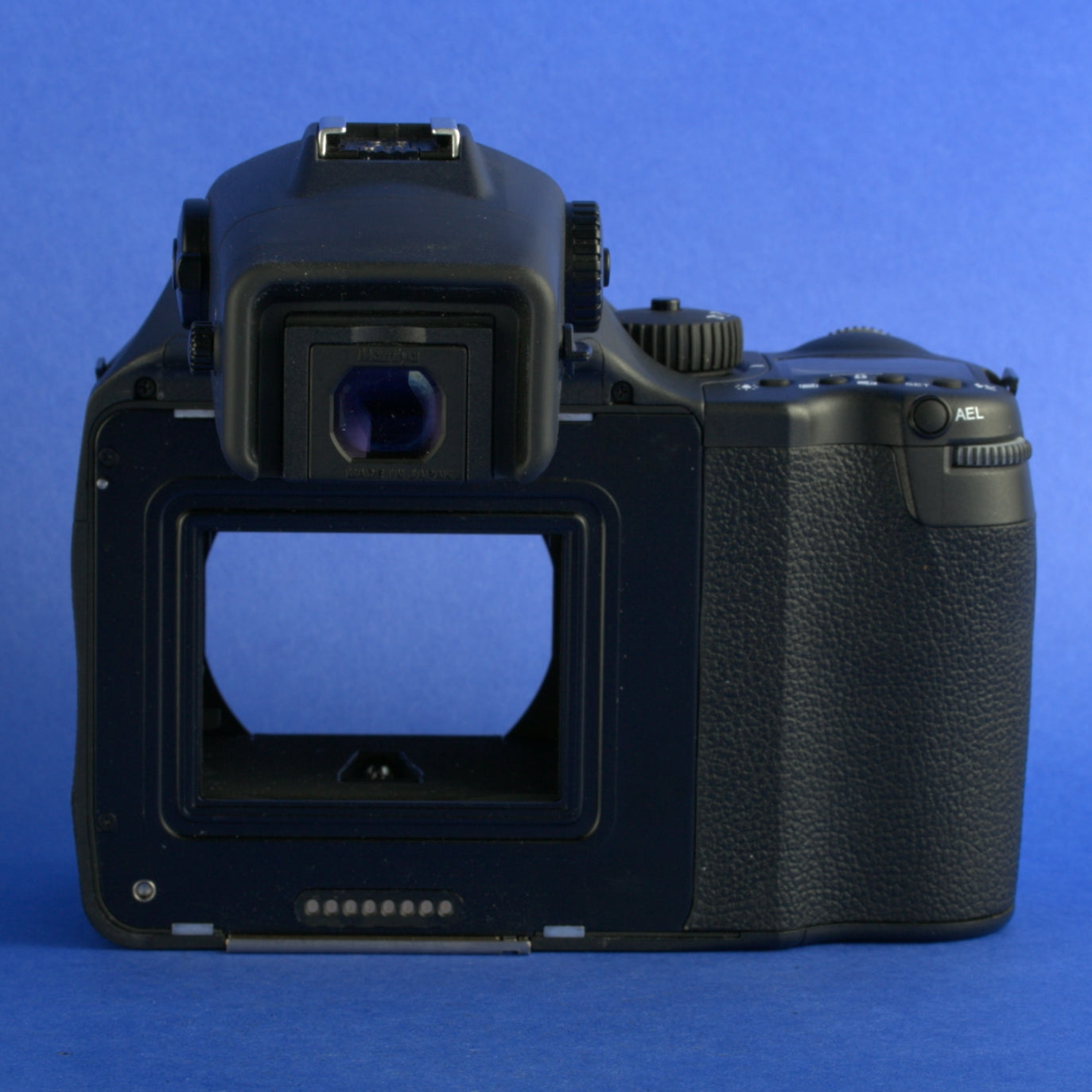 Mamiya 645 AFD II Medium Format Camera Kit with 80mm 2.8 Sekor D Lens