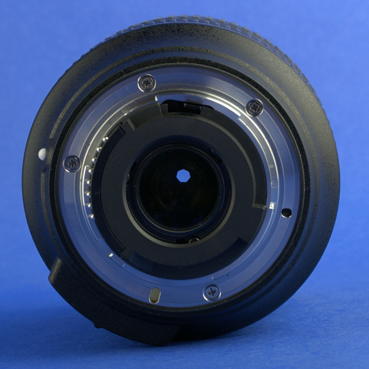Nikon AF-S Nikkor 18-300mm 3.5-6.3 VR Lens