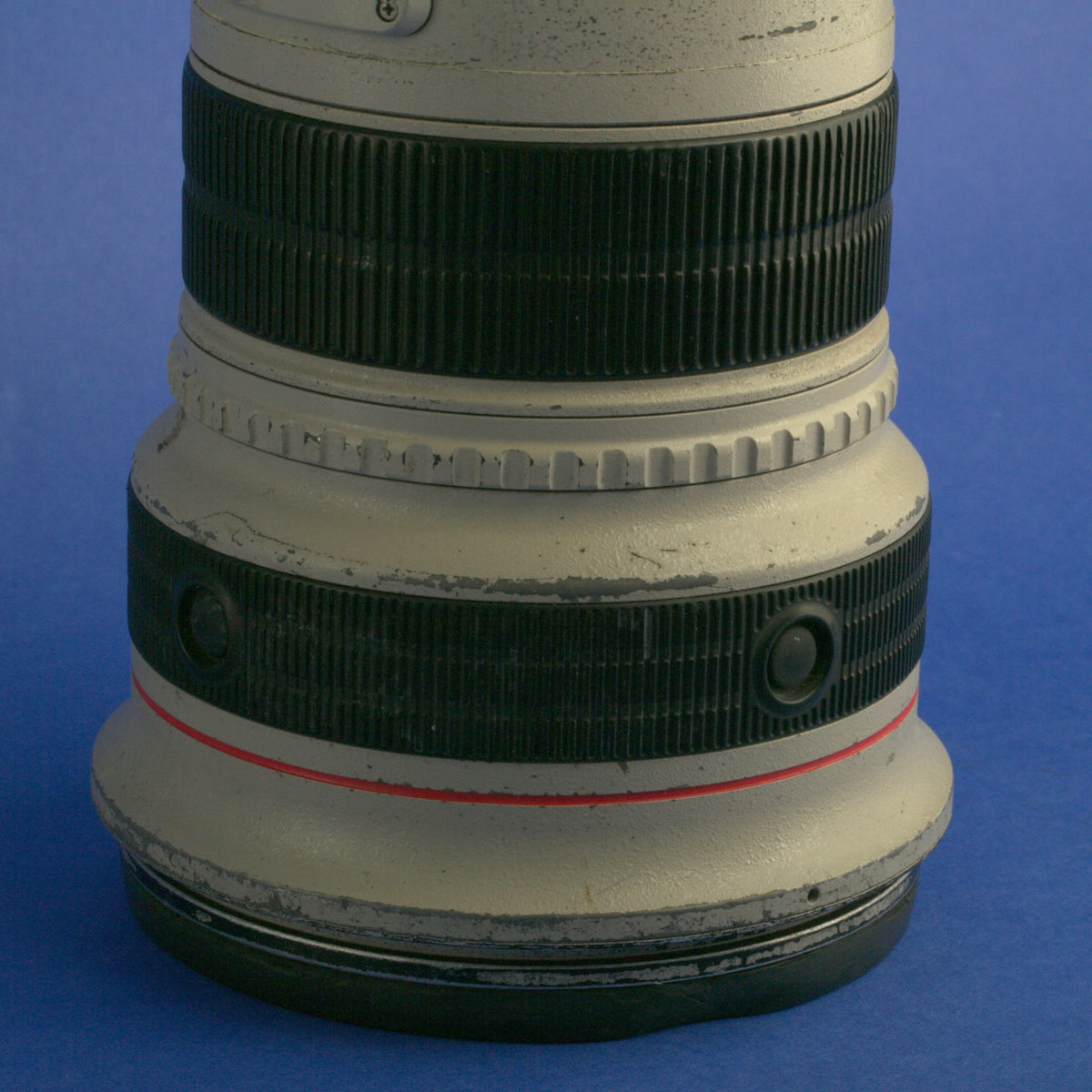 *** READ *** Canon EF 300mm 2.8 L IS Lens