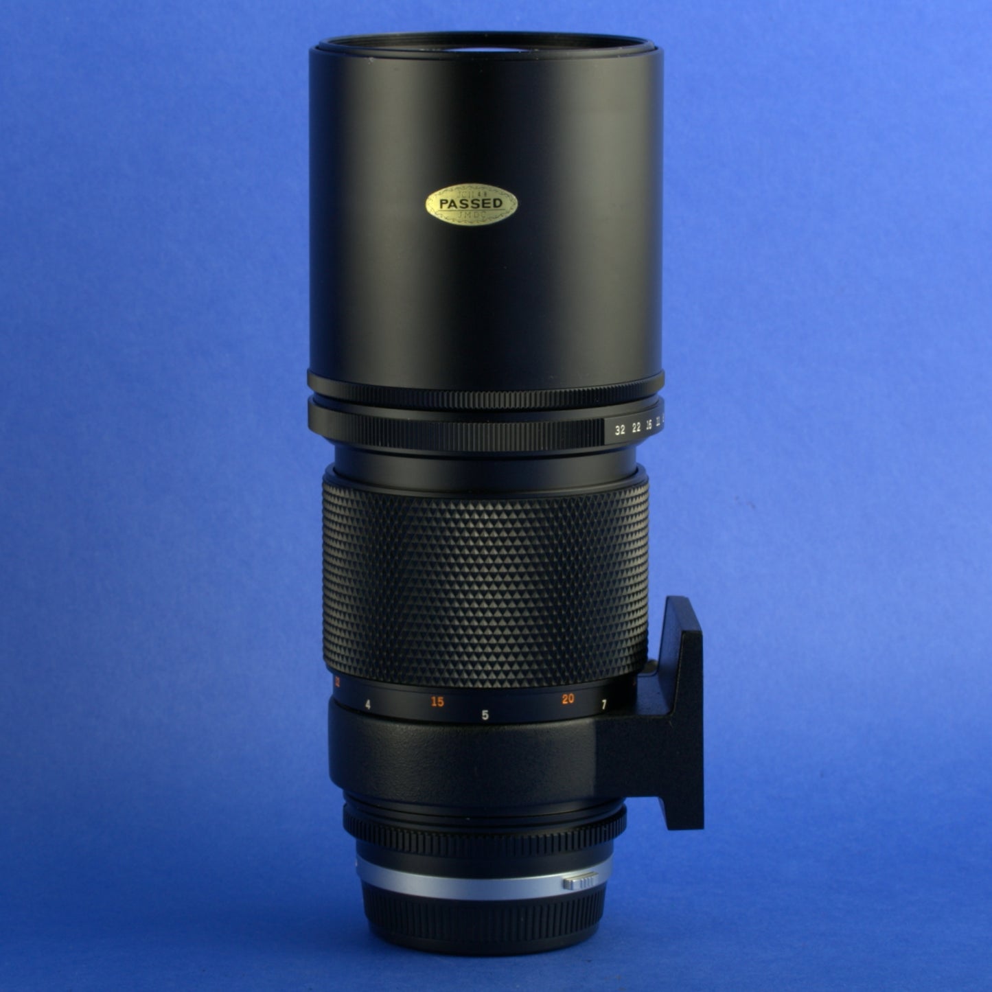 Olympus OM 300mm 4.5 Auto-T Zuiko Lens Beautiful Condition