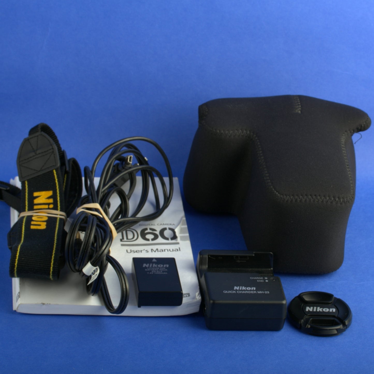 Nikon D60 Digital Camera with 18-55mm VR Lens 1600 Actuations Mint Condition