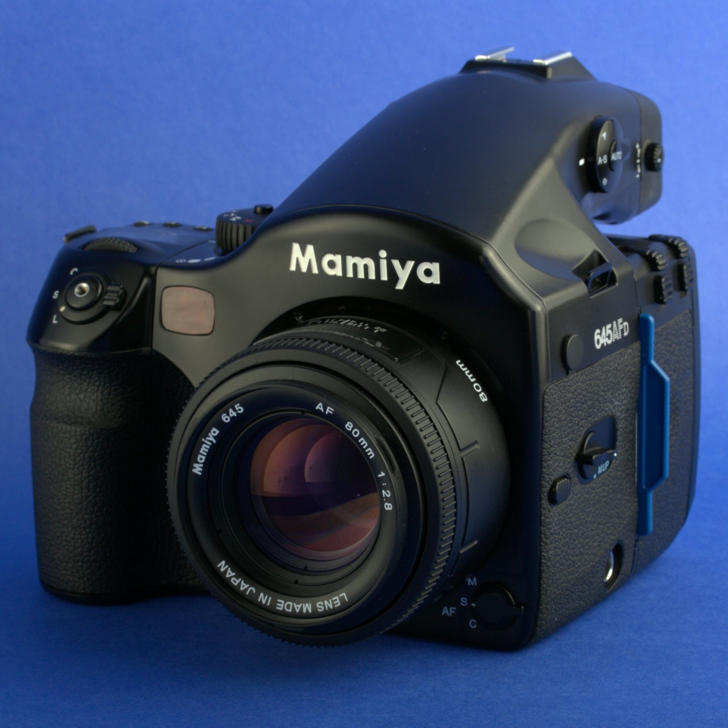 Mamiya 645 AFD Medium Format Camera Kit Film Tested Beautiful Condition