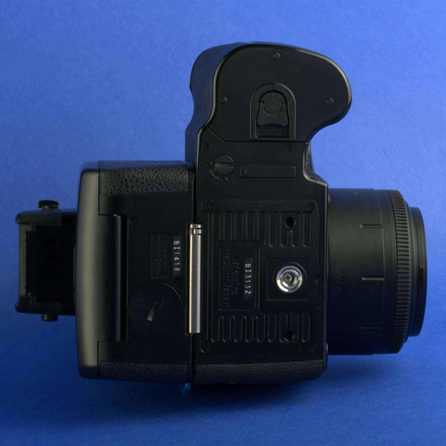 Mamiya 645 AFD Medium Format Camera Kit Film Tested Beautiful Condition