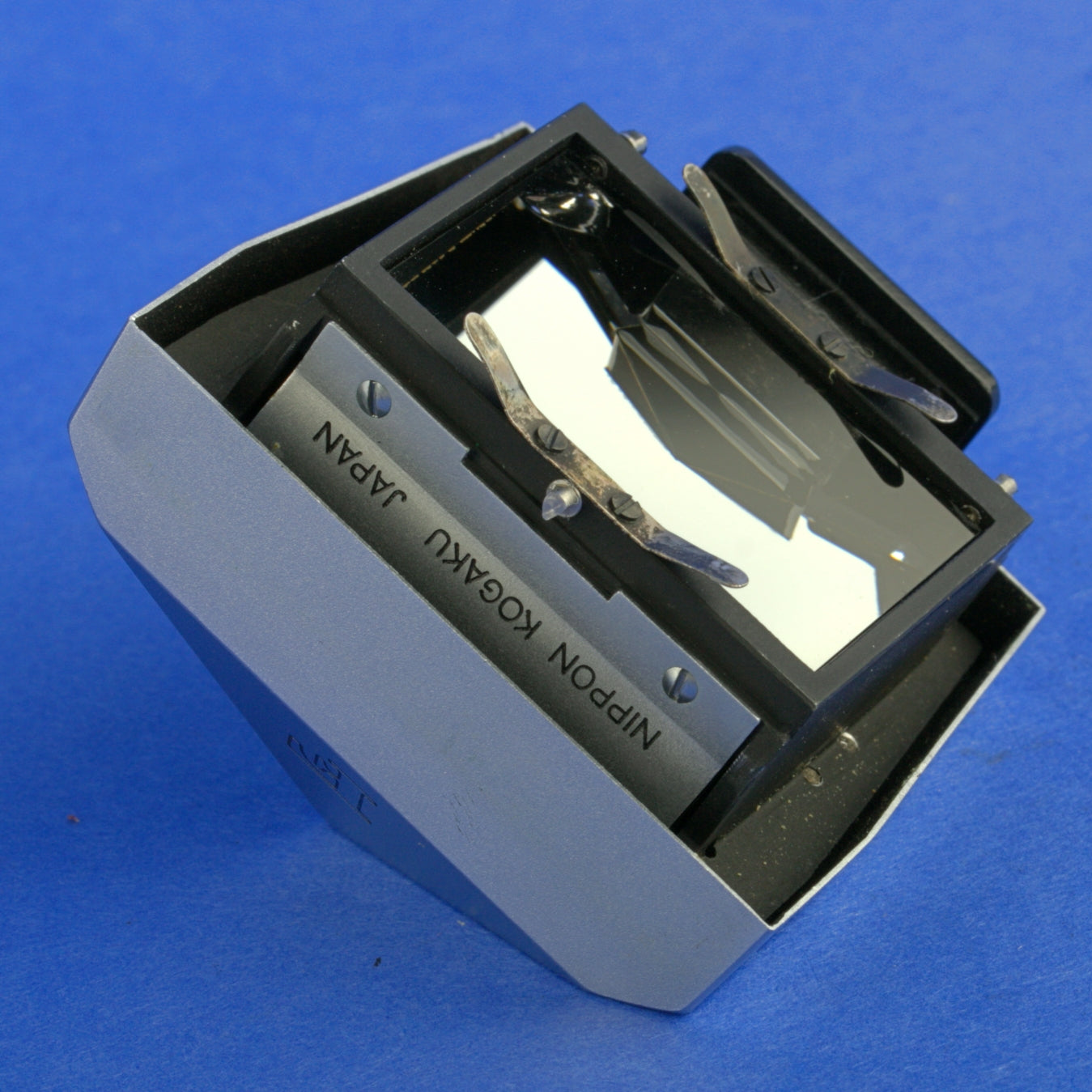 Nikon F Early Camera Body 6403660 with Type 1 Finder Triangular Pins