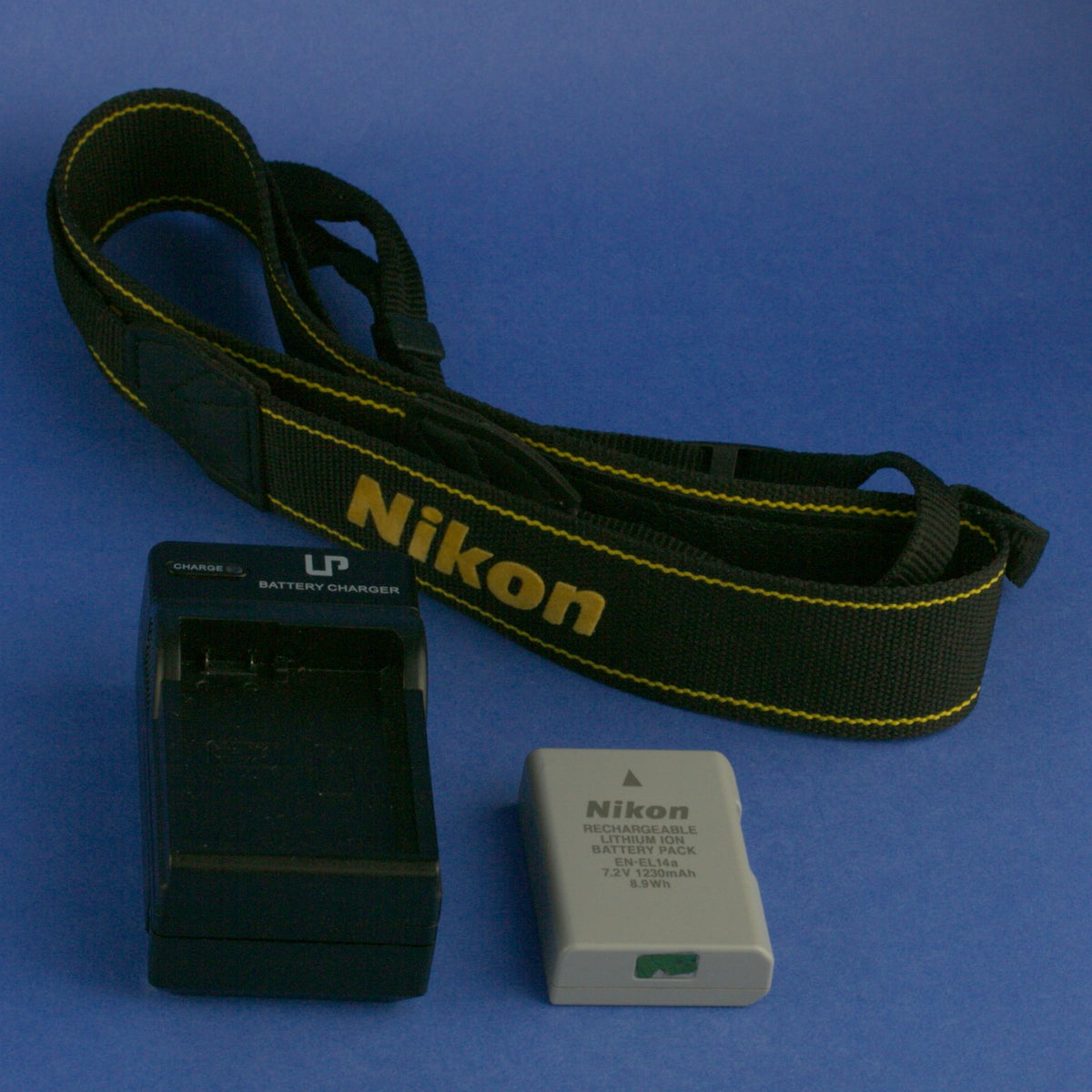 Nikon D3400 Digital Camera Body 4100 Actuations