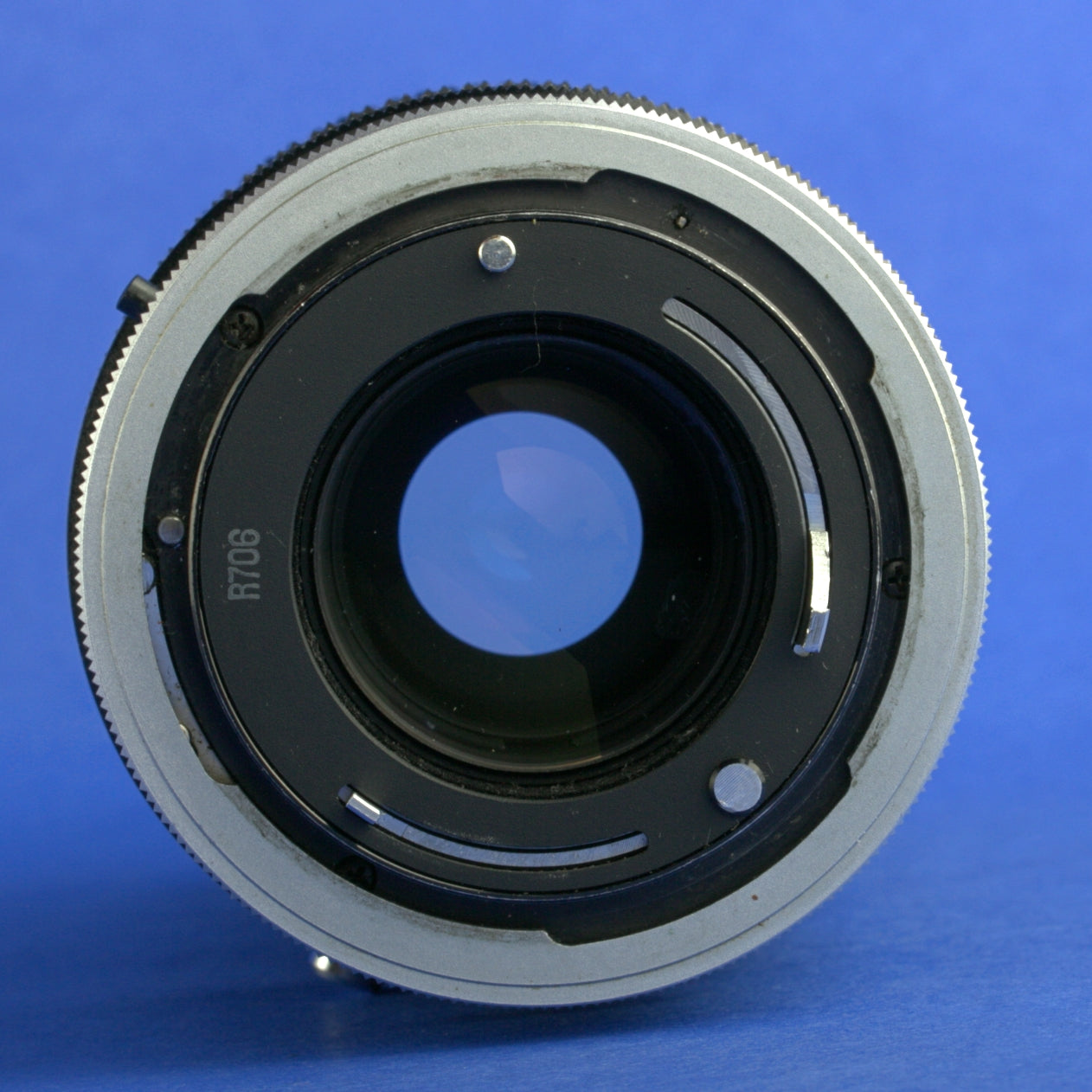 Canon FD 80-200mm F4 Lens Works Wide Open Only