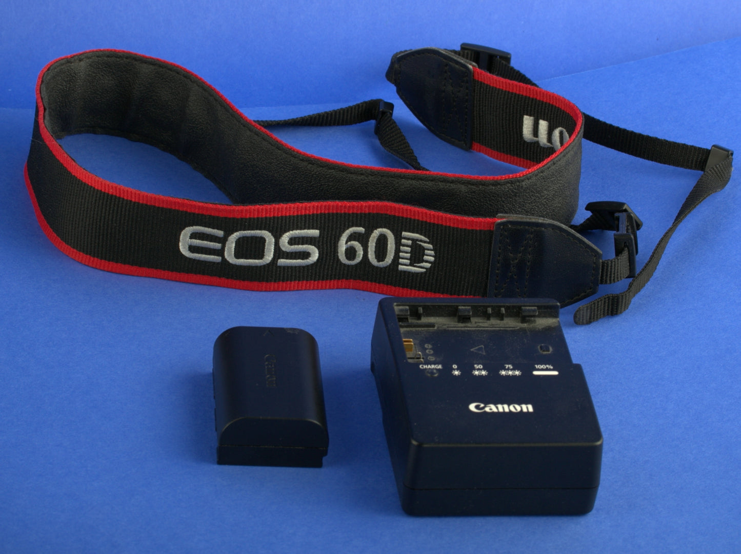 Canon 60D Digital Camera Body *** READ ***