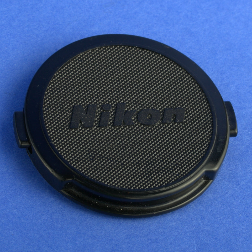 Nikon Nikkor 85mm F2 Ai-S Lens Beautiful Condition
