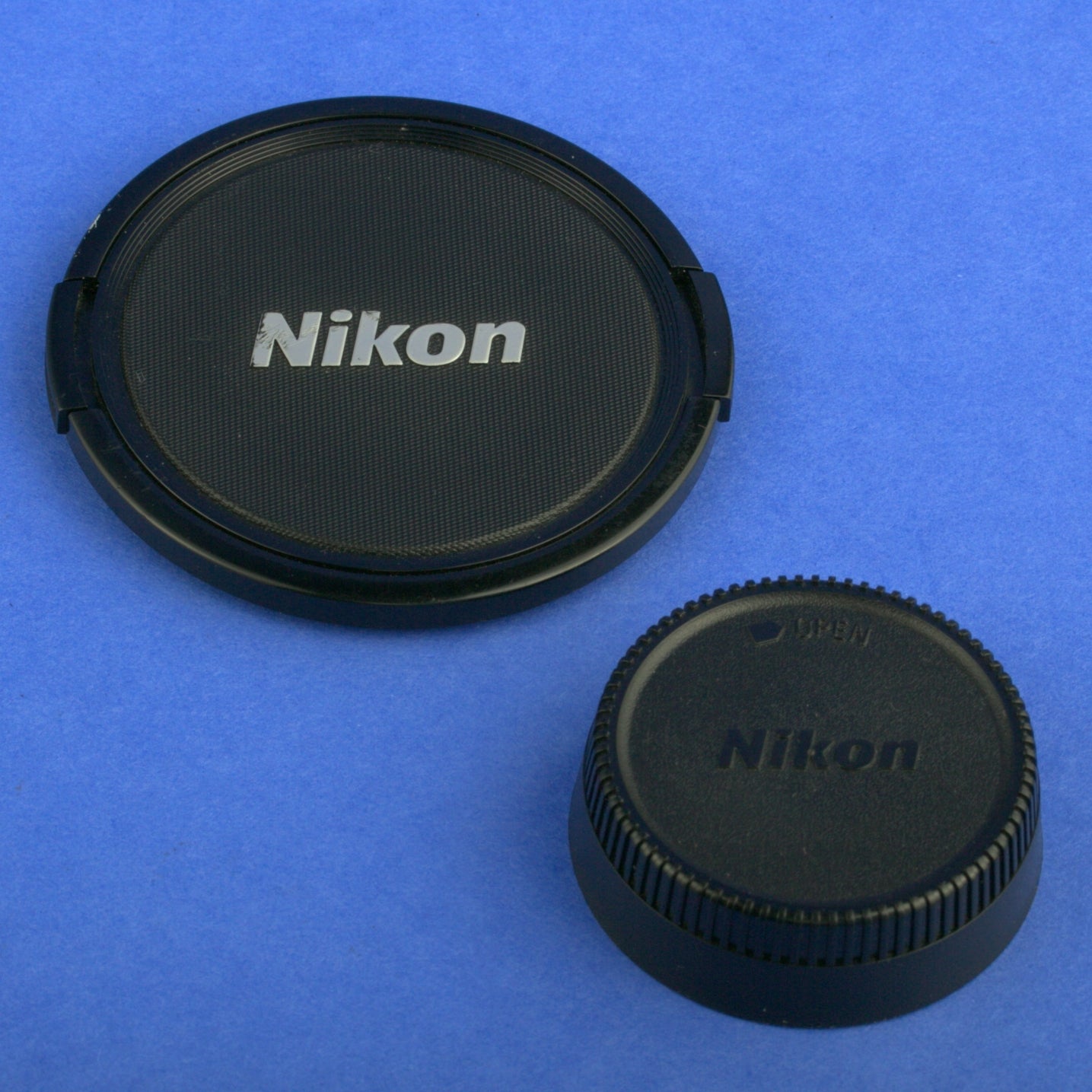 Nikon AF Nikkor 20-35mm 2.8 D Lens