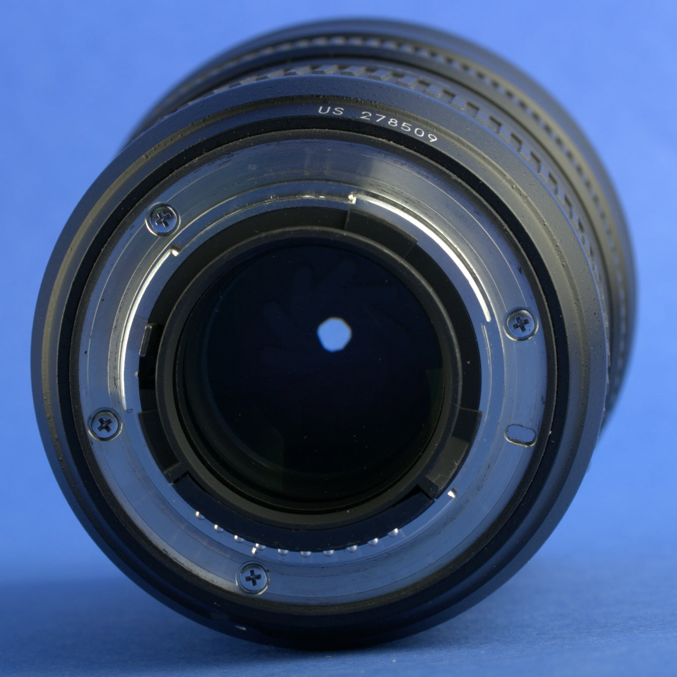 Nikon AF-S Nikkor 24-70mm 2.8 Lens US Model Near Mint Condition