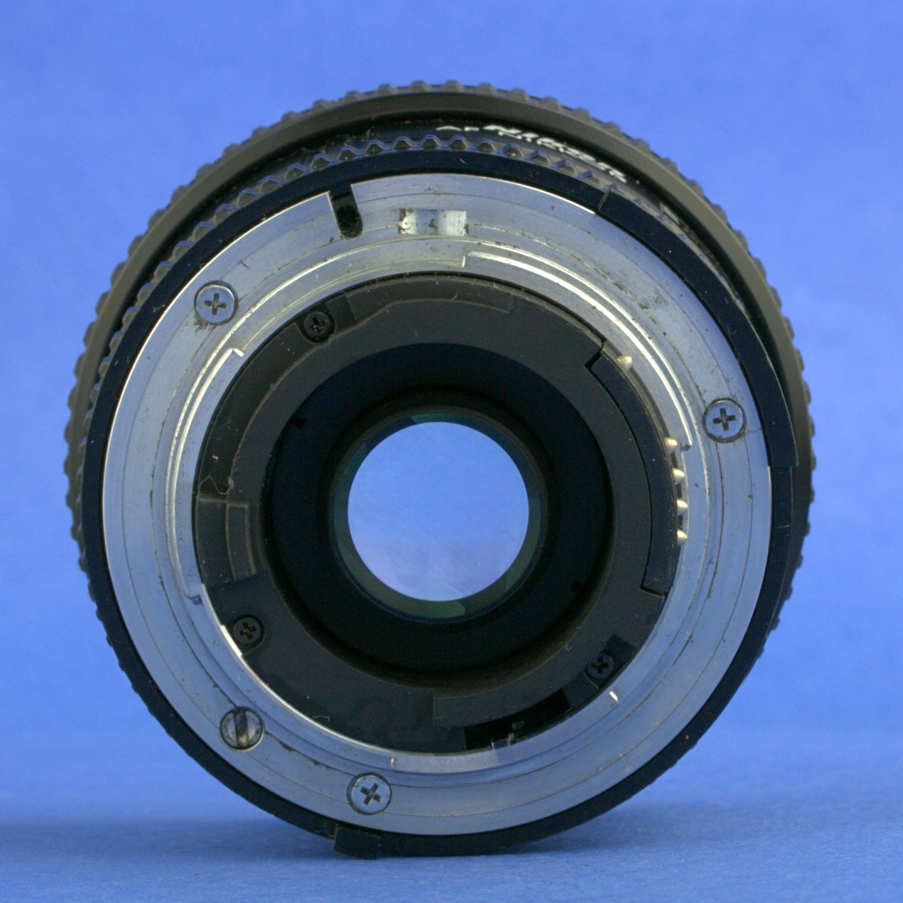 Nikon AF Nikkor 20mm 2.8 Lens Only Works Wide Open