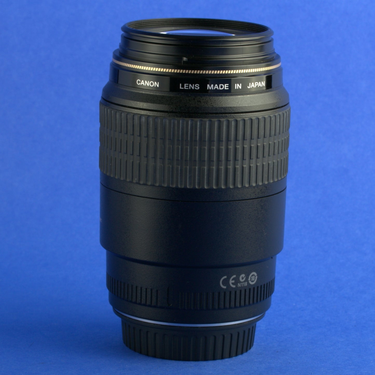 Canon EF 100mm 2.8 USM Macro Lens