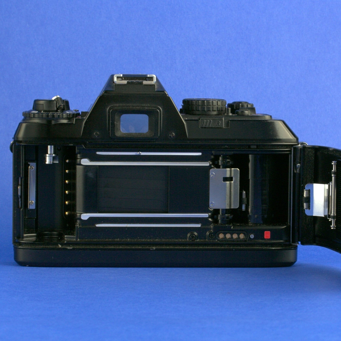 Nikon N2020 Film Camera Body
