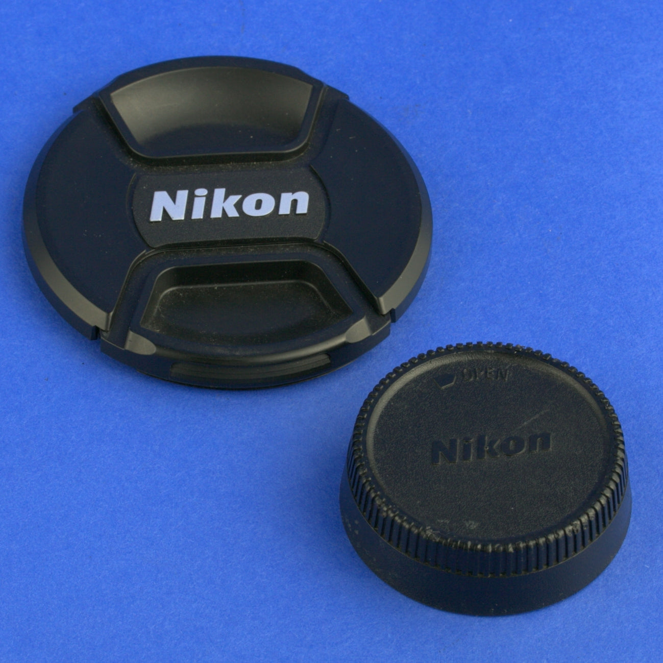 Nikon AF-S Nikkor 70-200mm 2.8 VR II Lens US Model