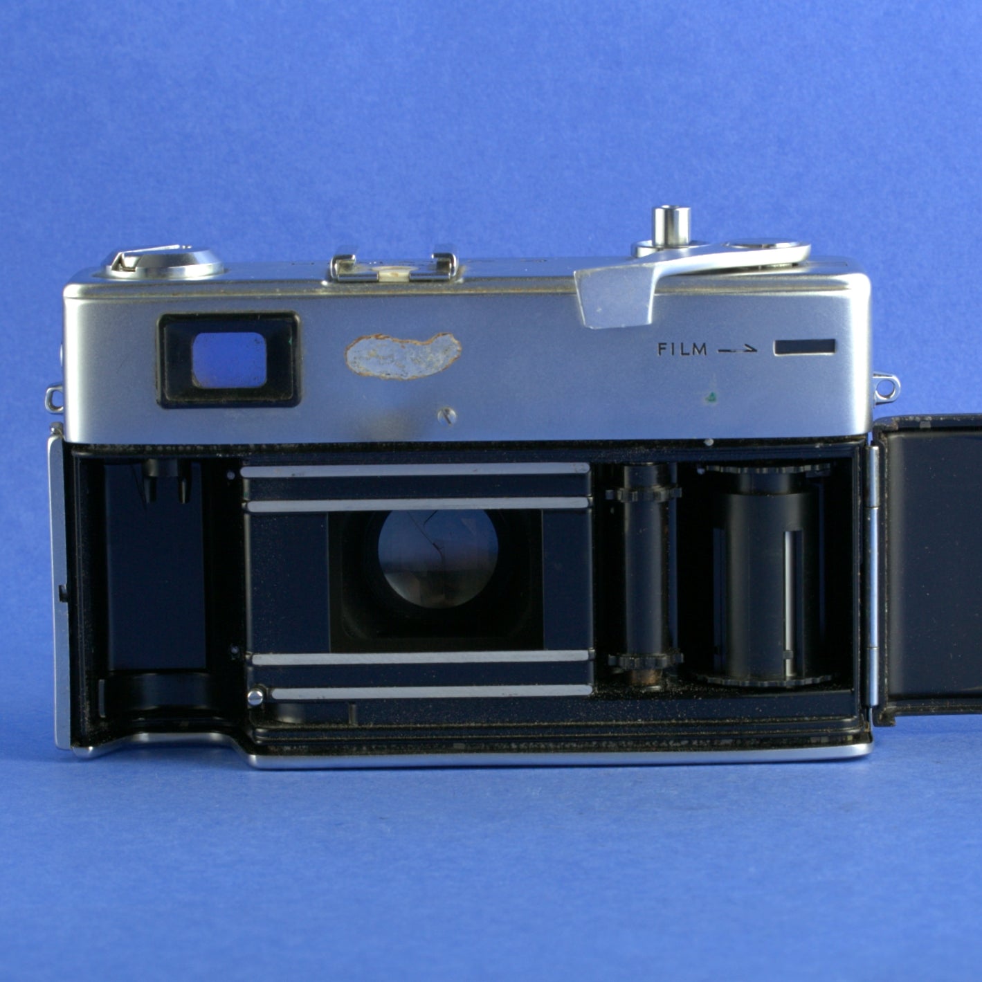 Minolta Hi-Matic 9 Film Camera Not Working