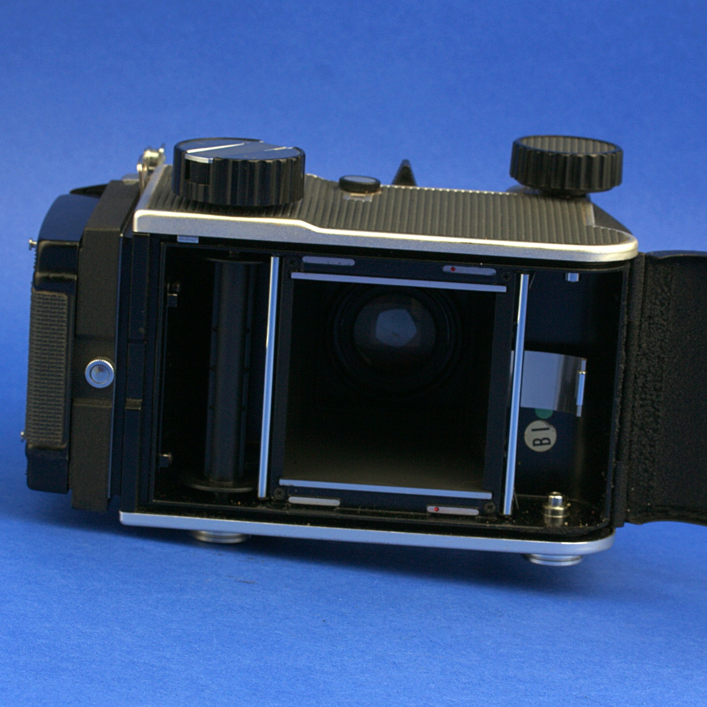 Mamiya C220 Medium Format Camera Kit Beautiful Condition