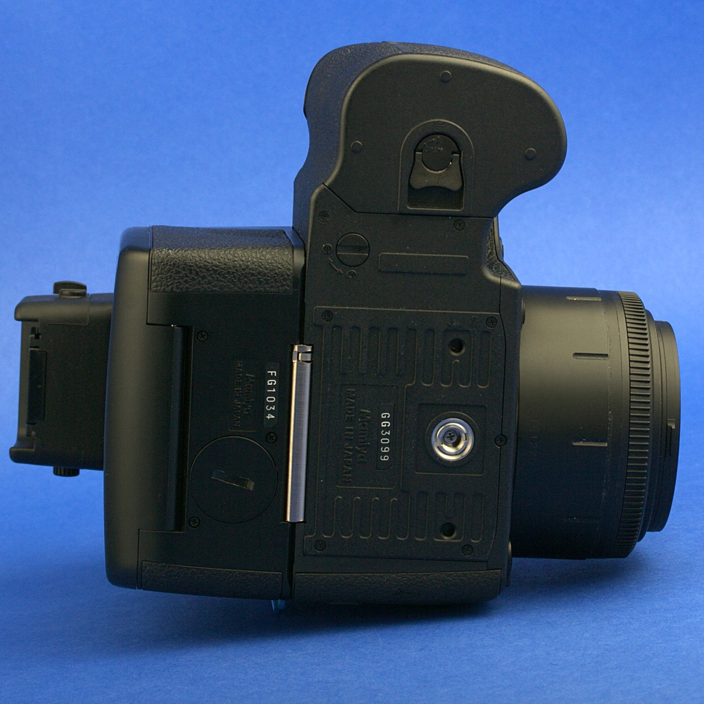 Mamiya 645 AFD II Medium Format Camera Film Tested Beautiful Condition