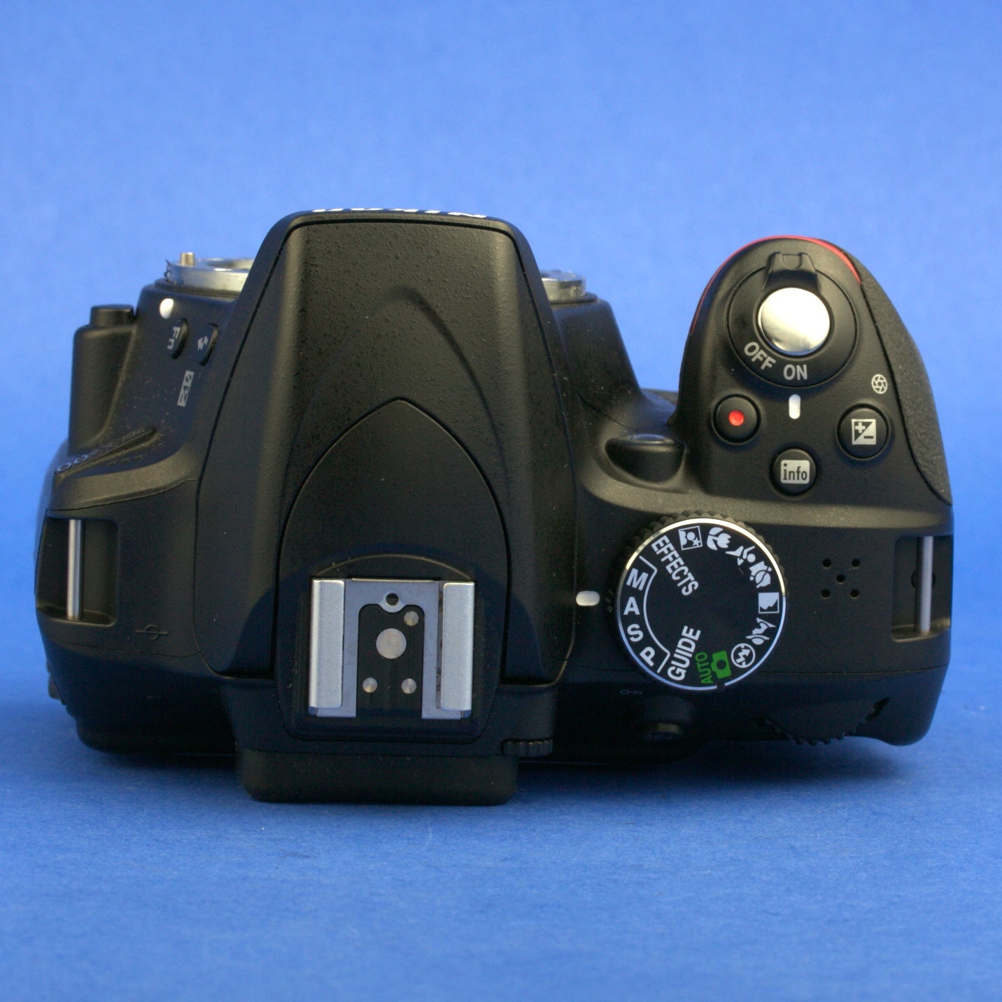Nikon D3300 Digital Camera Body Not Working