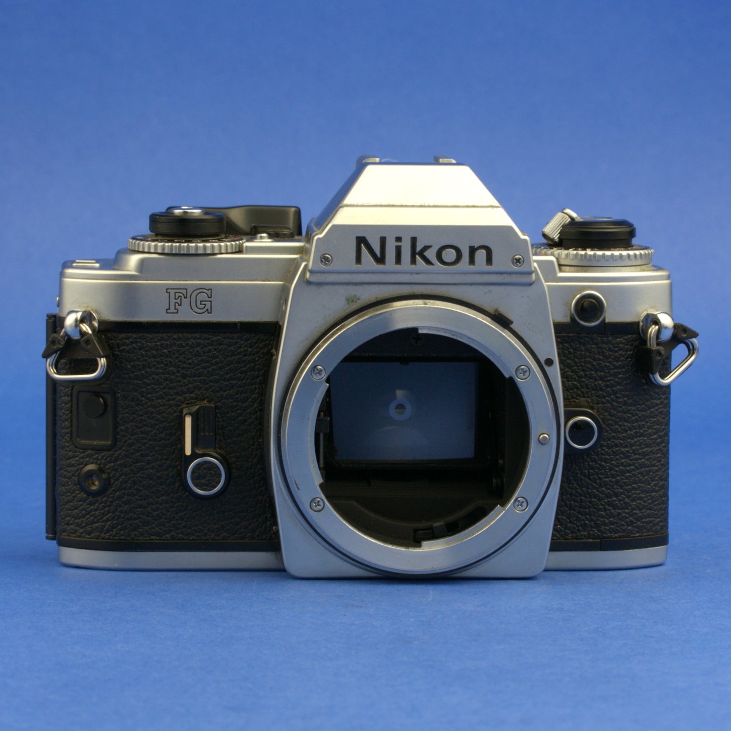 Nikon FG Film Camera Body Not Working