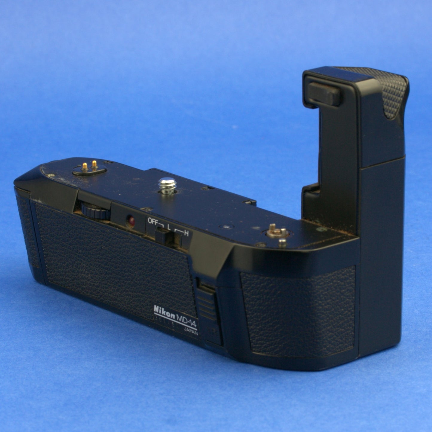 Nikon MD-14 Motor Drive with AH-2 Tripod Adapter