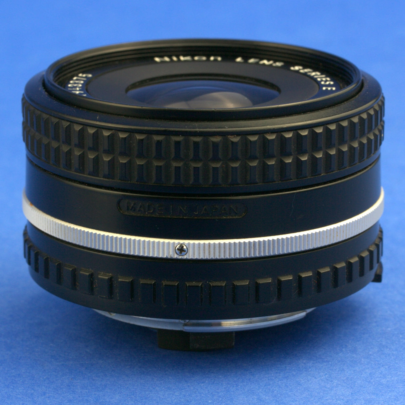 Nikon 35mm 2.5 Series E Lens