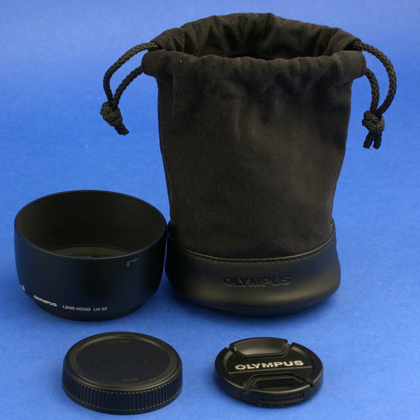 Olympus Zuiko Digital 50mm F2 Macro Lens Near Mint Condition