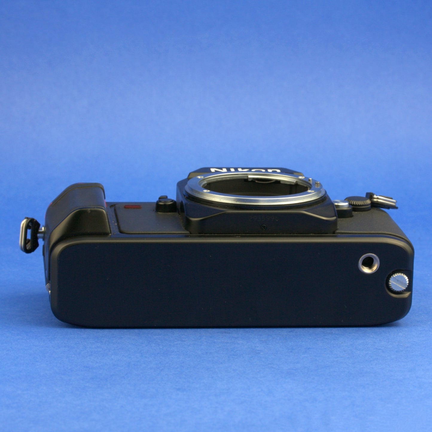 Nikon N2000 Film Camera Body Near Mint Condition