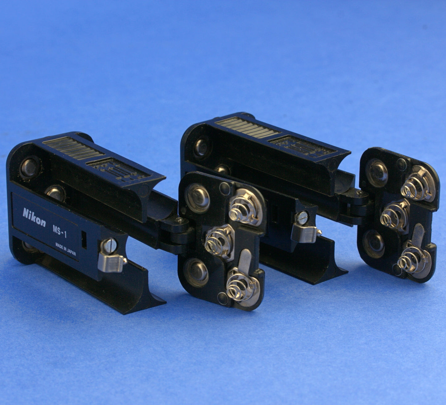 Nikon MD-2 Motor Drive with MB-2 Battery Pack for F2 Cameras