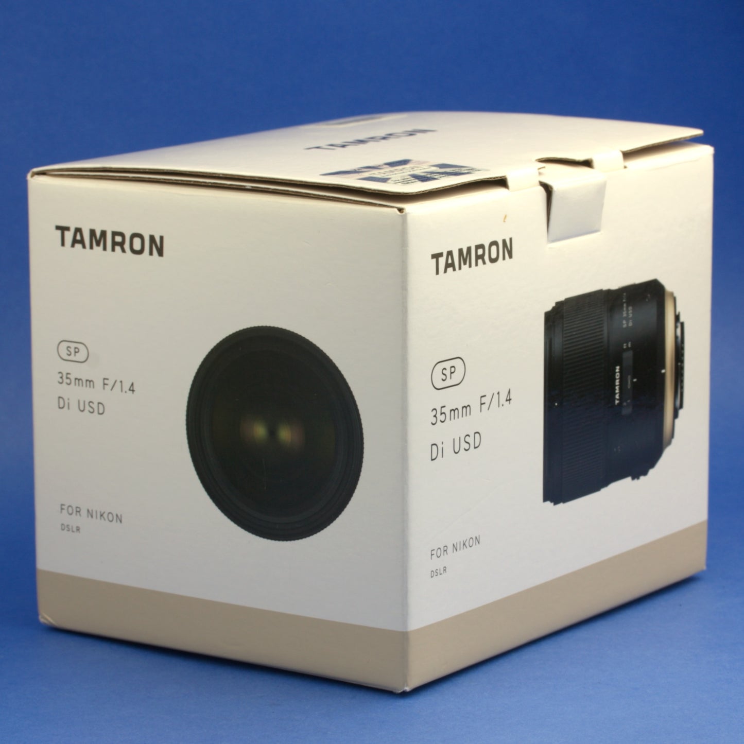Nikon AF Mount Tamron 35mm 1.4 SP Di Lens Near Mint Condition