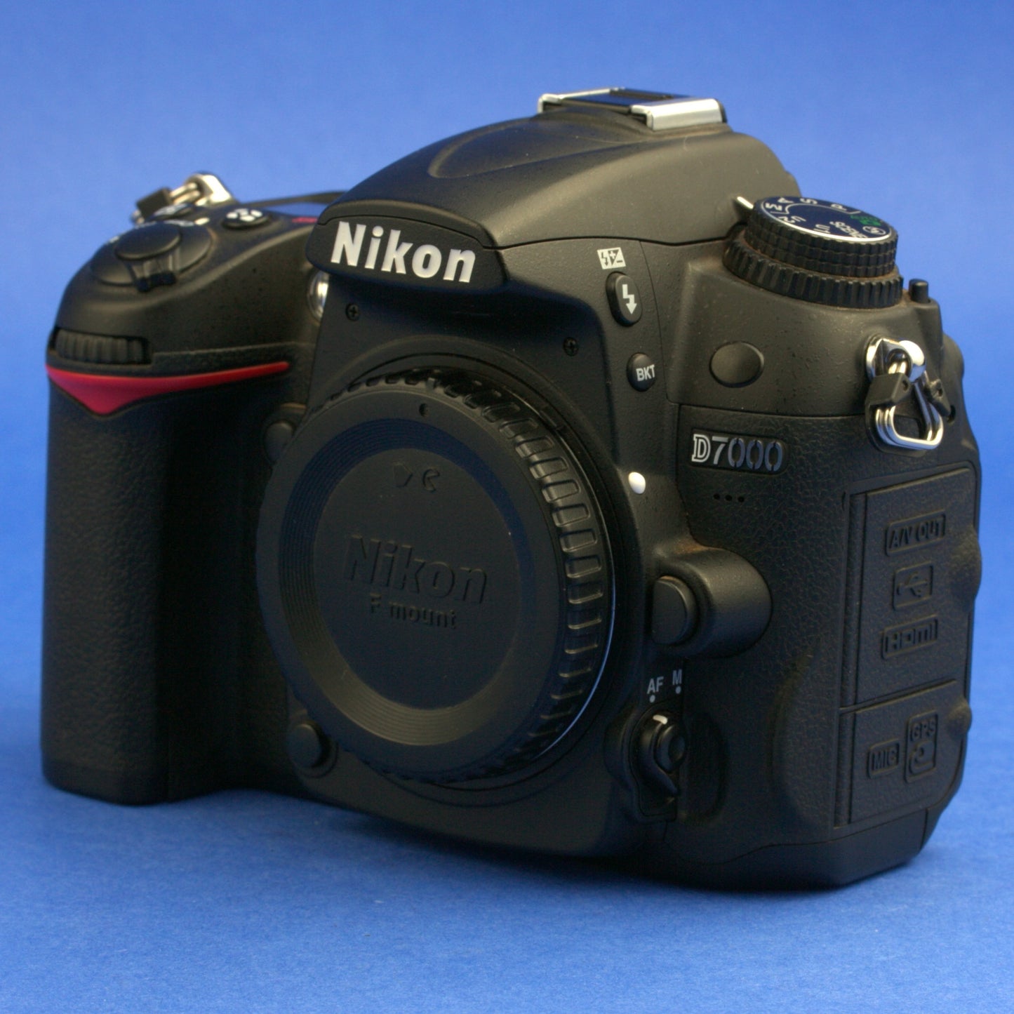 Nikon D7000 Digital Camera Body 3400 Actuations