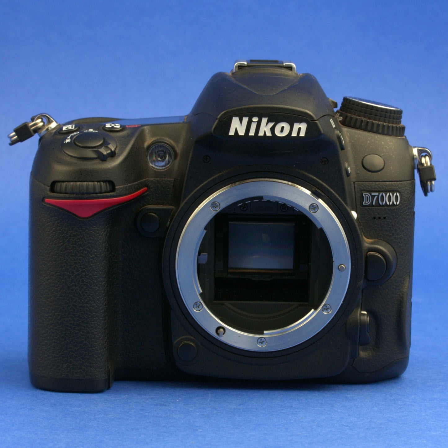 Nikon D7000 Digital Camera Body 3400 Actuations