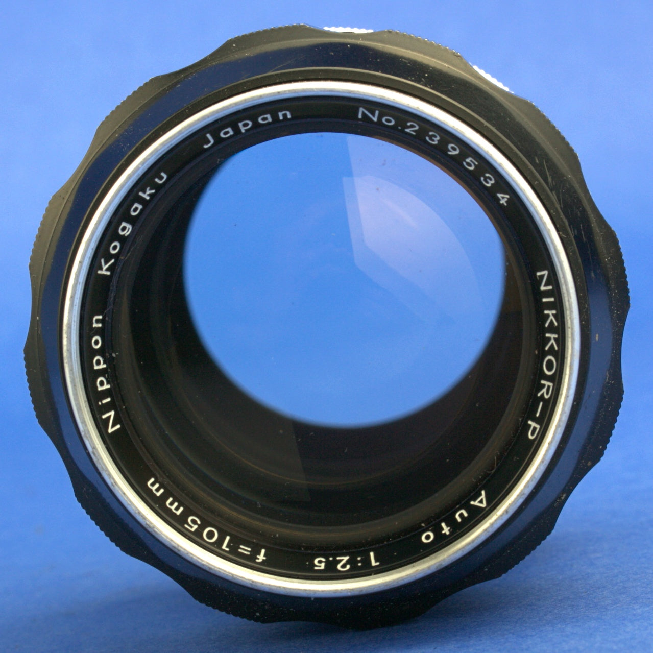Nikon Nikkor-P 105mm 2.5 Non-Ai Lens