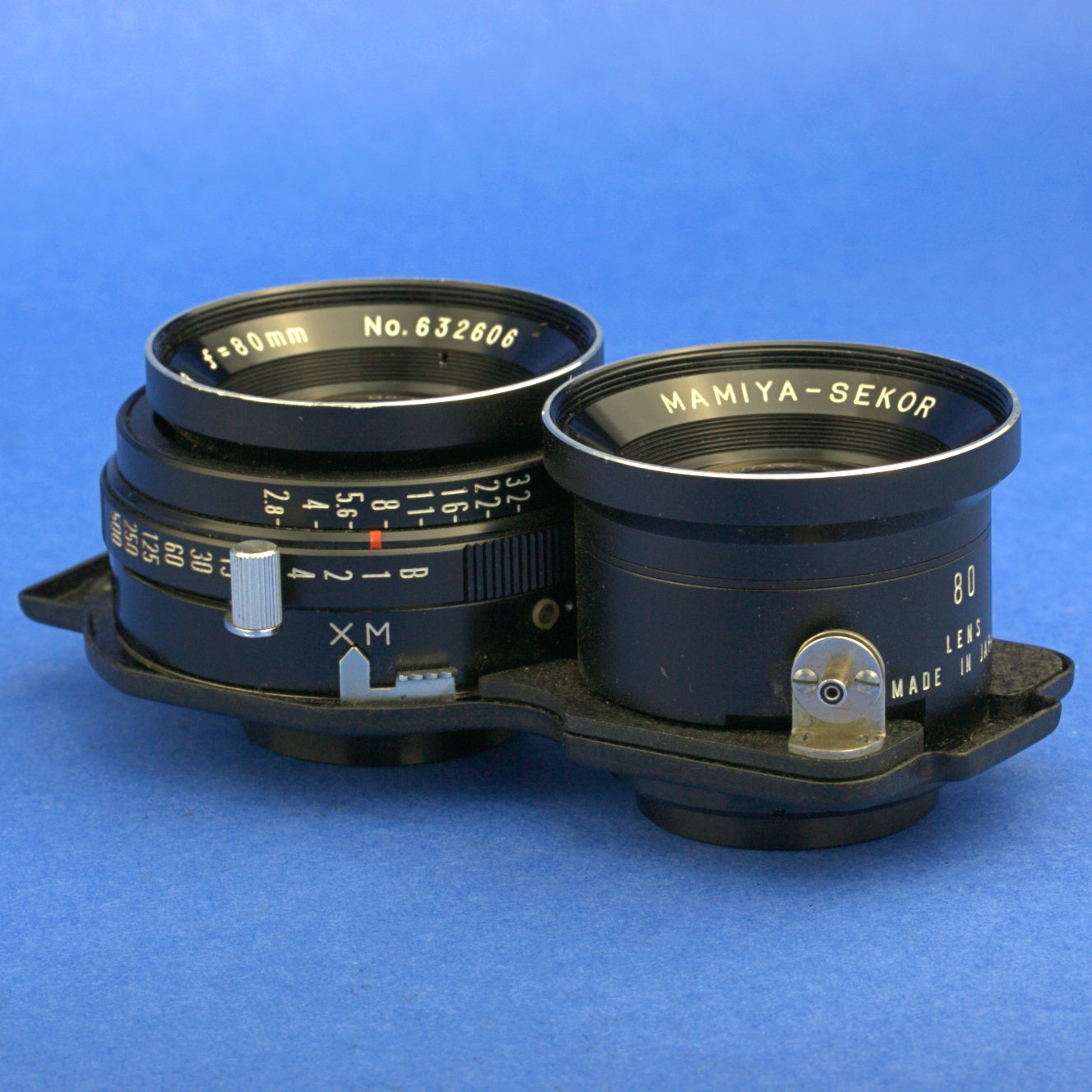 Mamiya 80mm 2.8 TLR Lens for C220, C330 Cameras Near Mint Condition