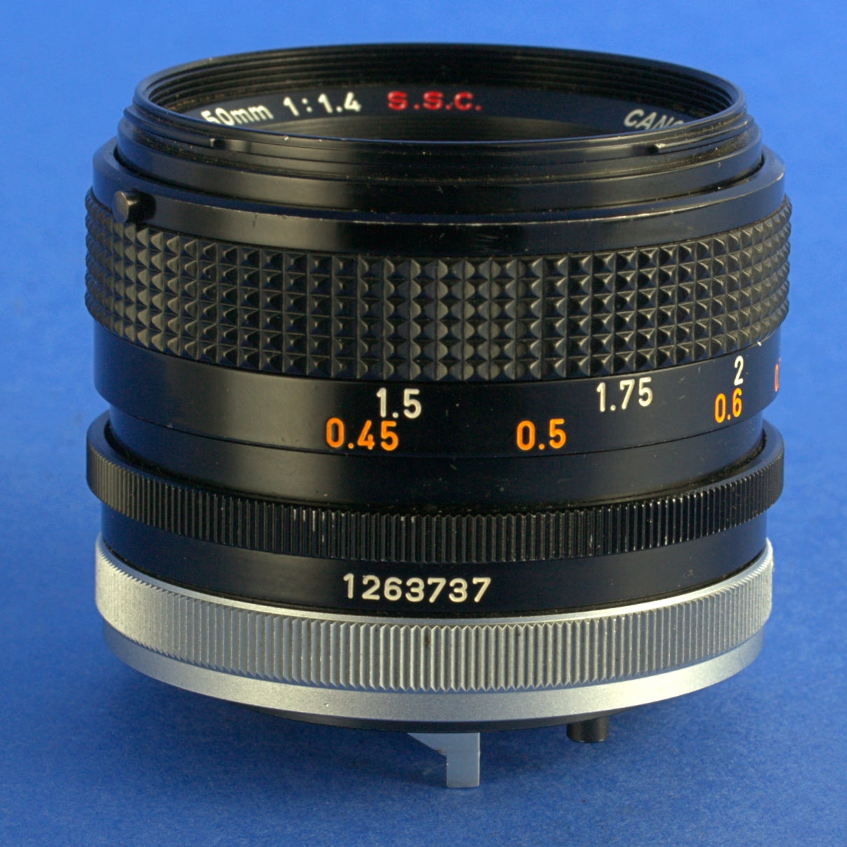 Canon FD 50mm 1.4 S.S.C. Lens Works Only Wide Open