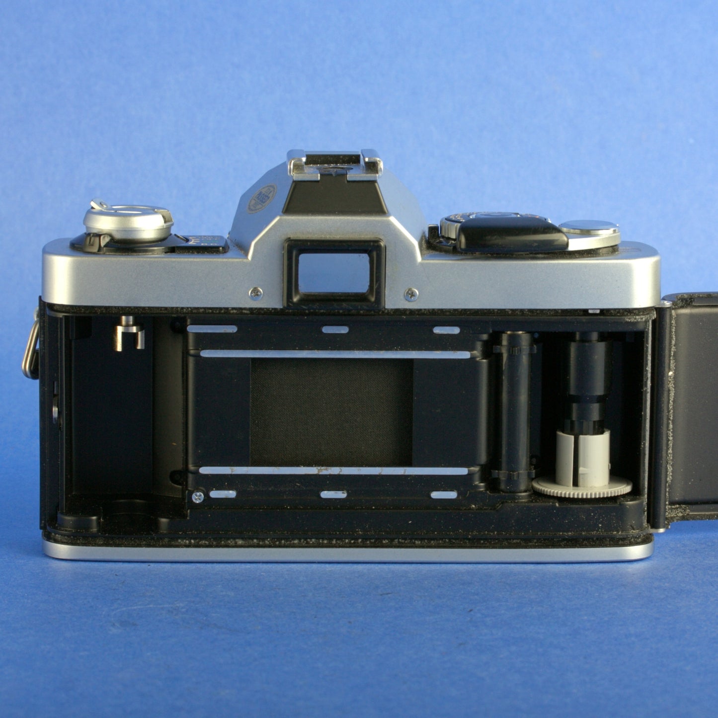 Minolta XG-9 Film Camera Body Not Working