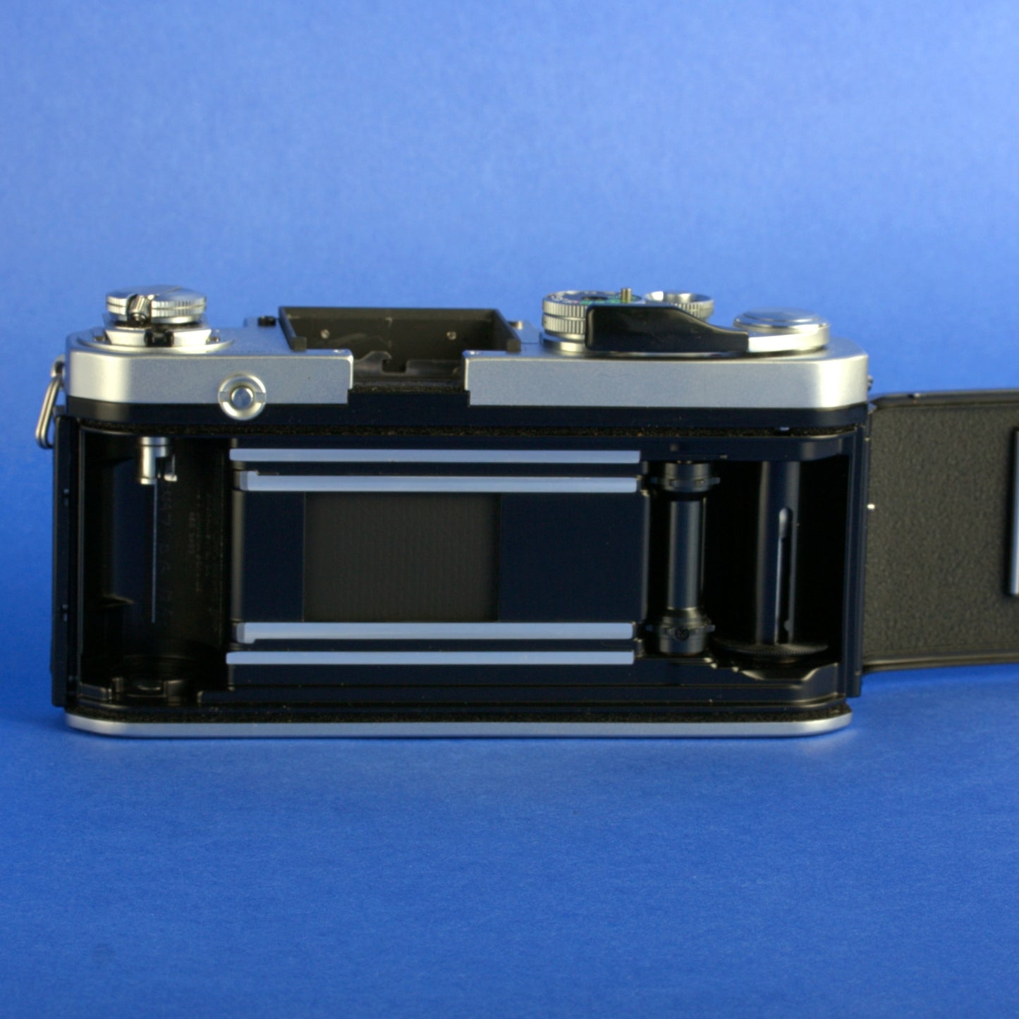 Nikon F2 Film Camera Body Only Late Serial
