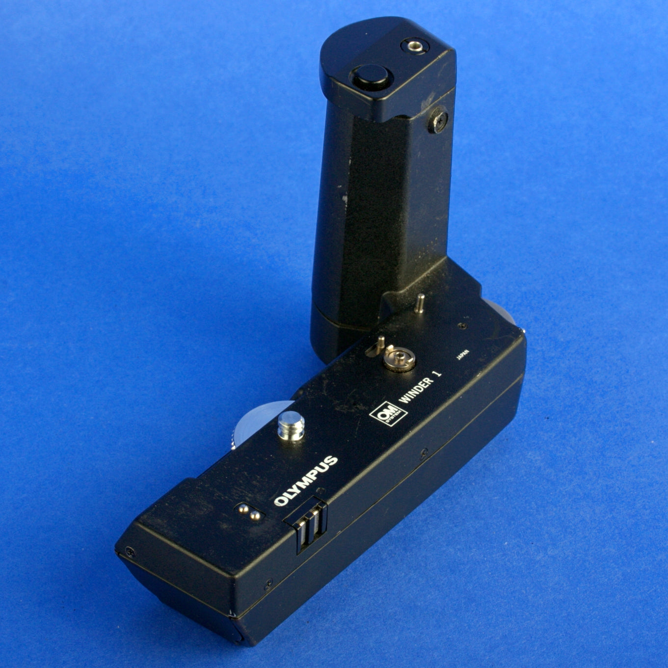 Olympus OM-2 Film Camera Body with OM Winder 1