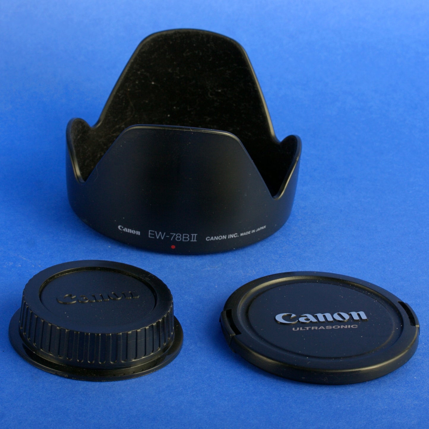 Canon EF 28-135mm 3.5-5.6 IS Lens