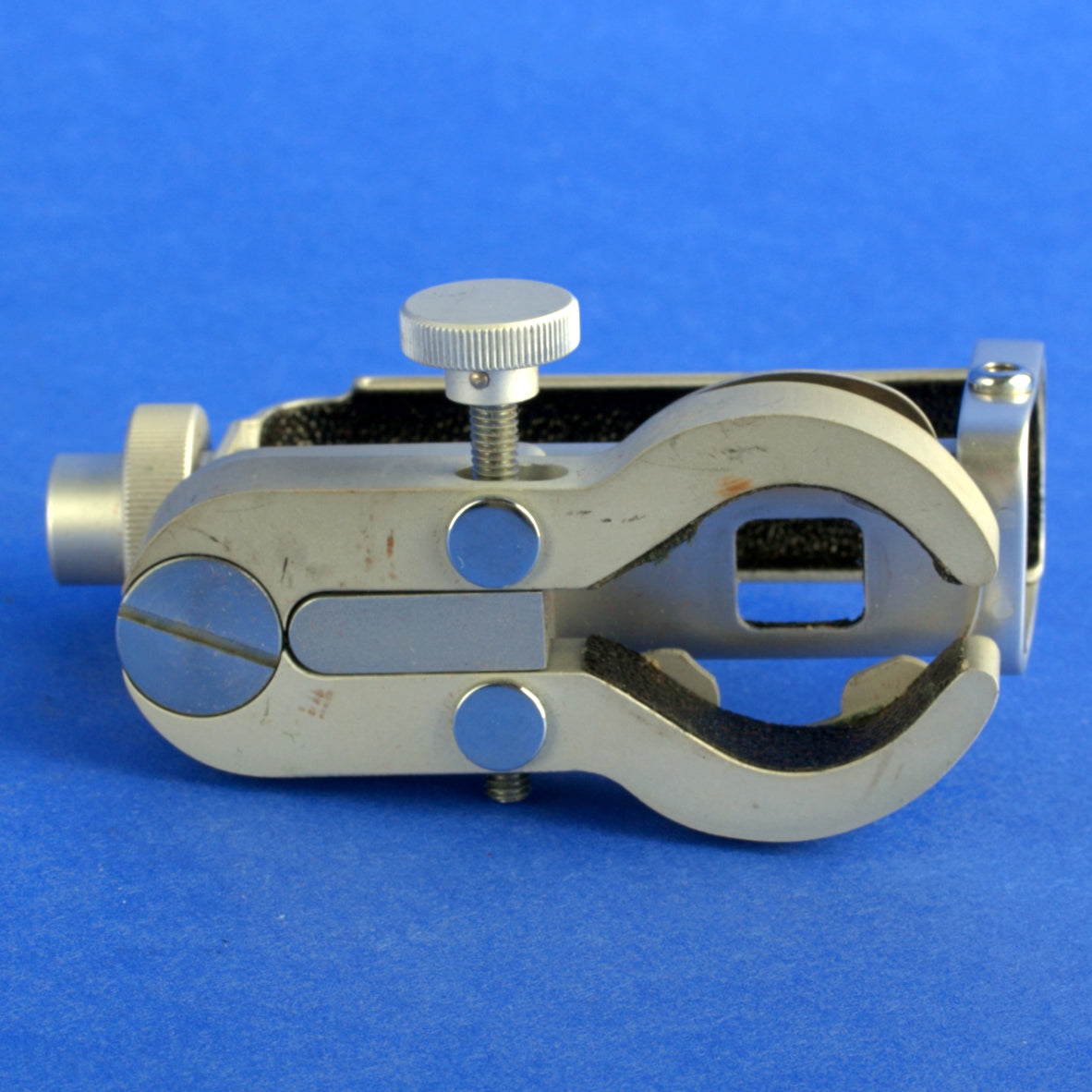 Minox Field Cutter Binocular Attachment