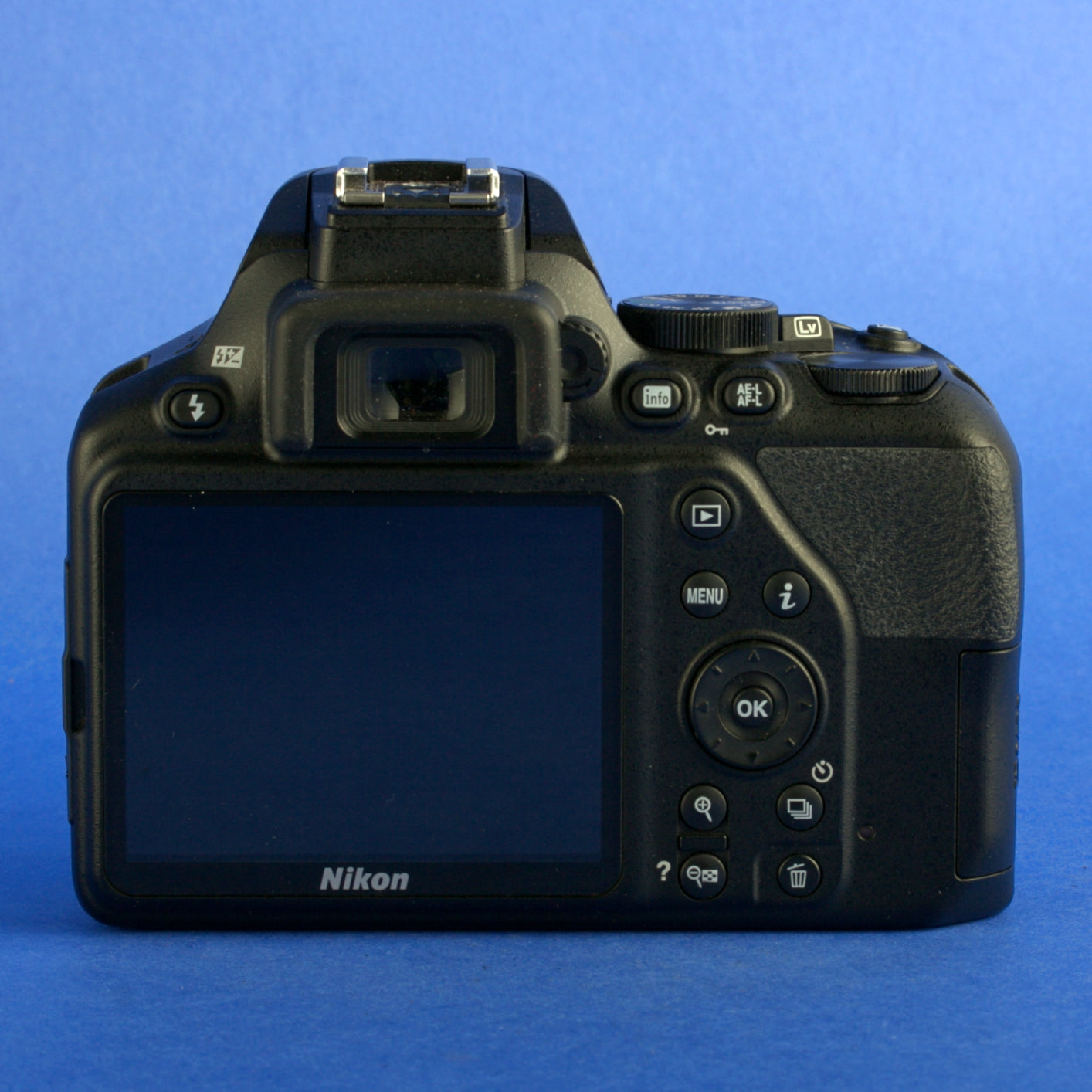 Nikon D3500 Digital Camera Body US Model 3800 Actuations Near Mint Condition