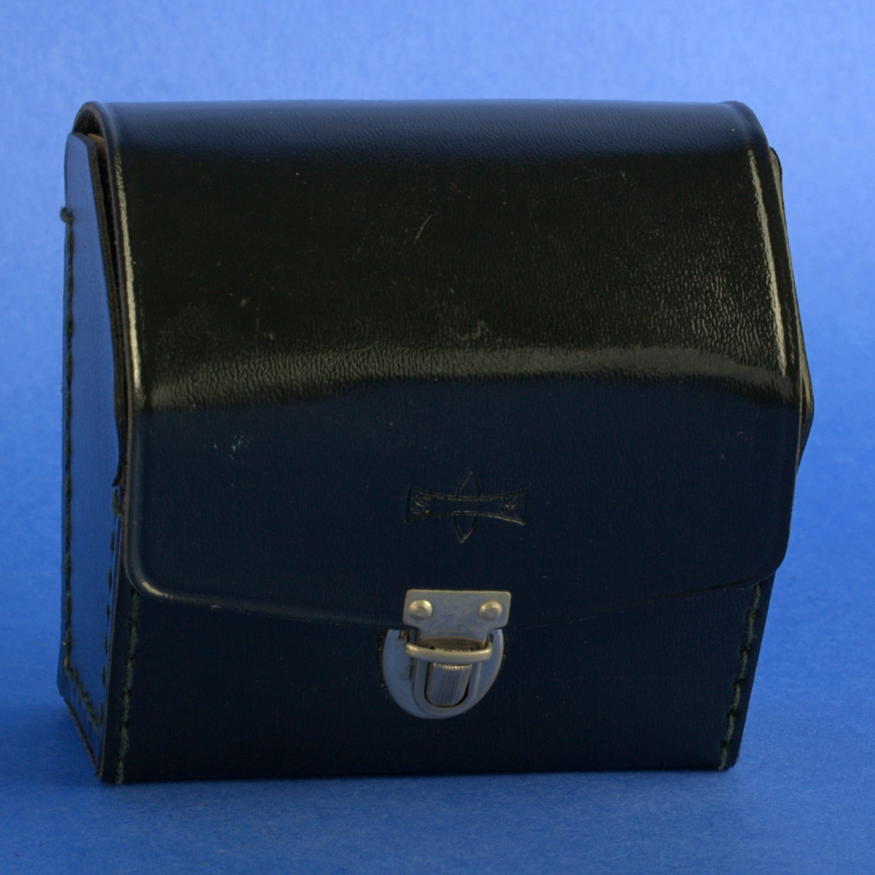 Mamiya Eye Level TLR Prism Finder with Case for C220, C330 Cameras Near Mint
