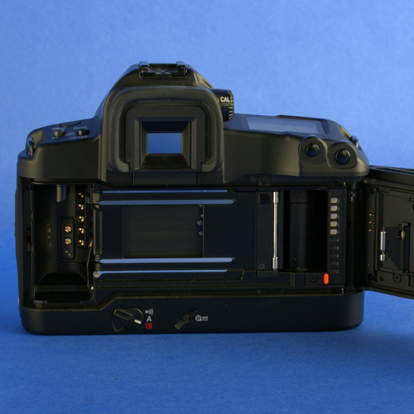 Canon EOS-3 Film Camera Body Near Mint Condition