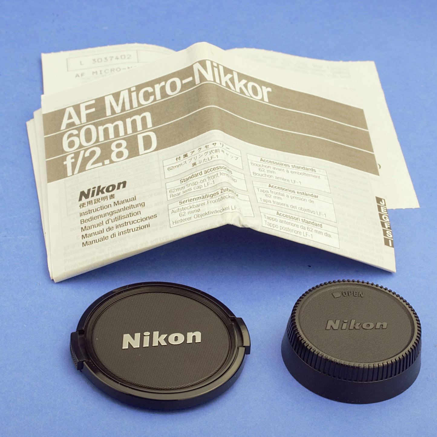 Nikon AF Nikkor 60mm 2.8 D Lens US Model Mint Condition