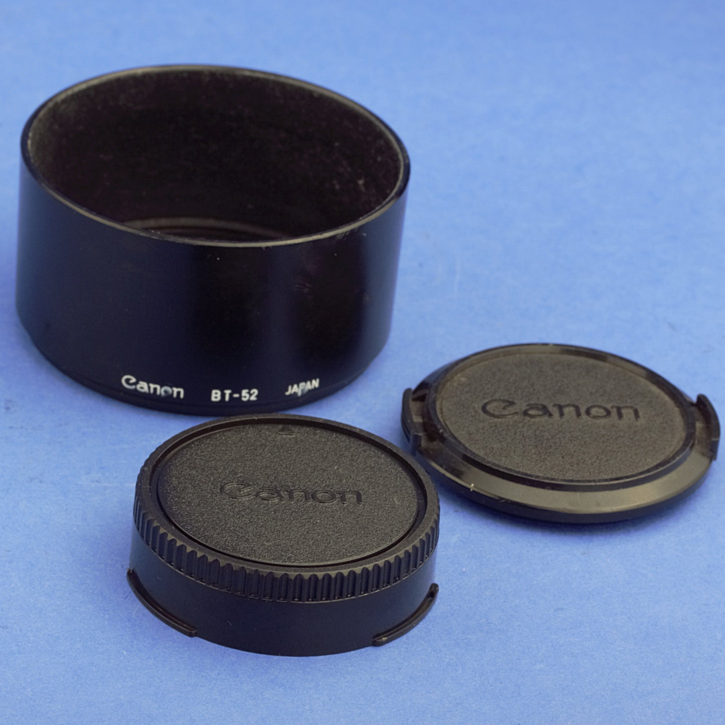 Canon FD 100mm F2 Lens