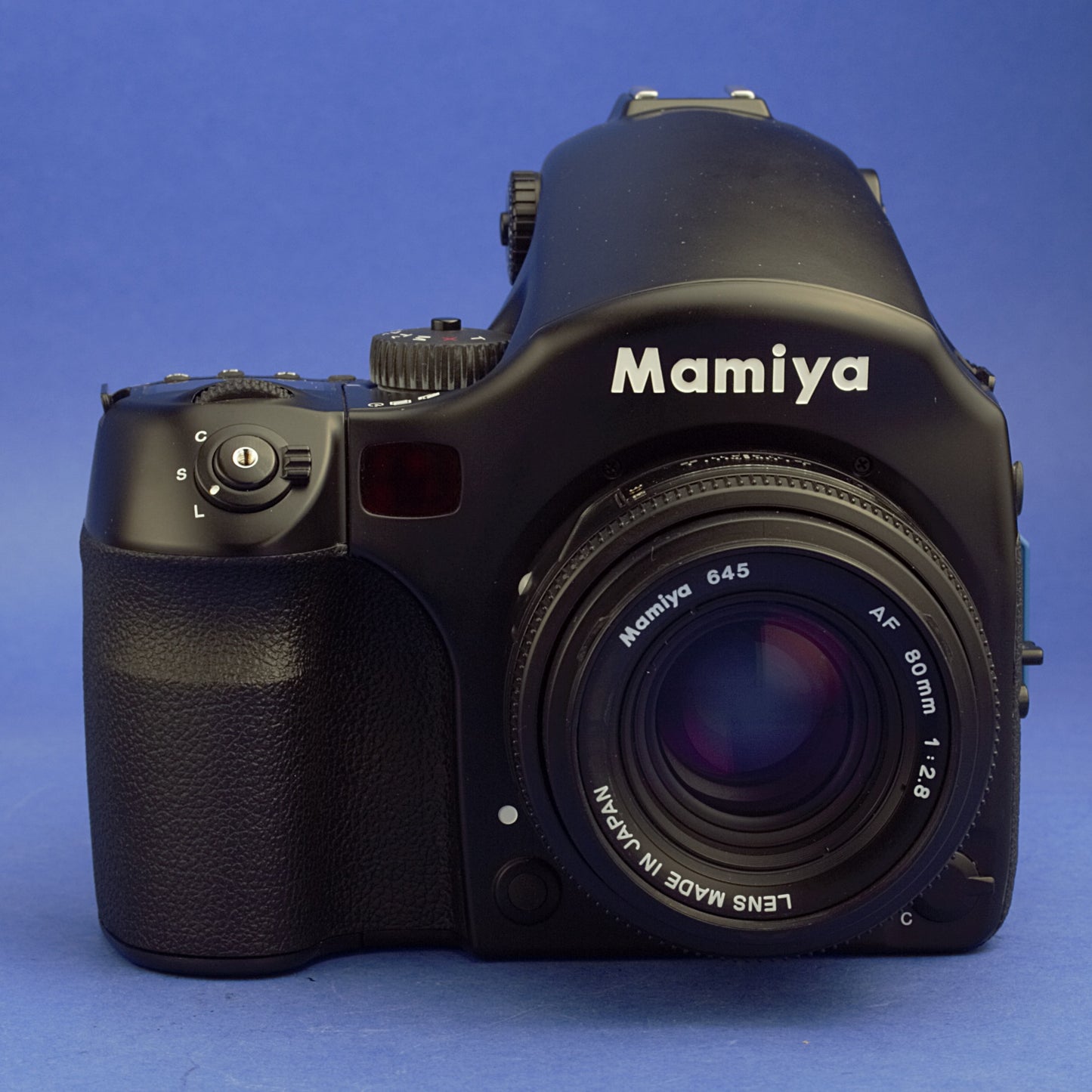 Mamiya 645 AFD Medium Format Camera Kit Beautiful Condition