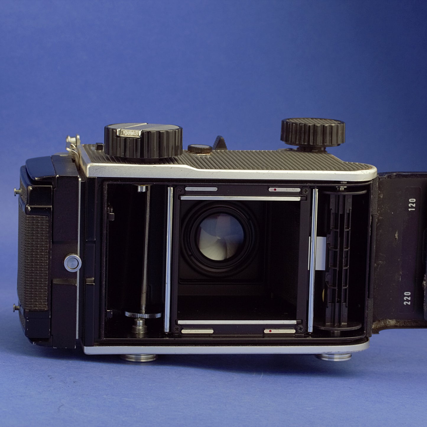 Mamiya C220 Medium Format Camera Kit